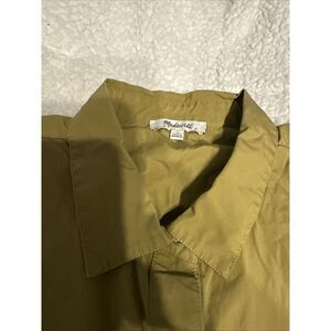 madewell button up Cropped Top Olive Green Short Sleeve‎